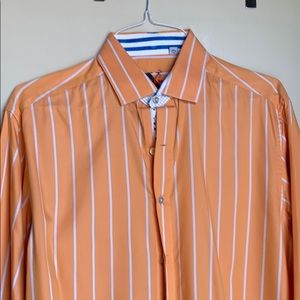 Men’s size large Robert Graham shirt